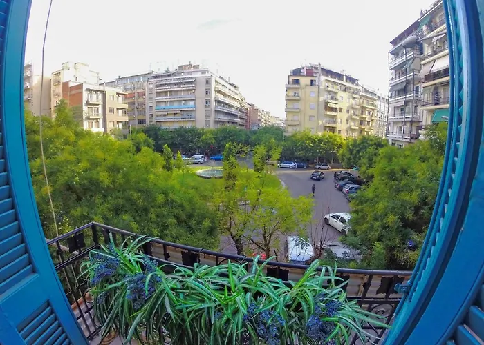 Daire Antigonidon Skyline View Penthouse