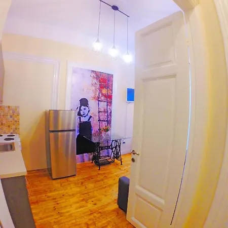 Antigonidon Skyline View Penthouse 아파트